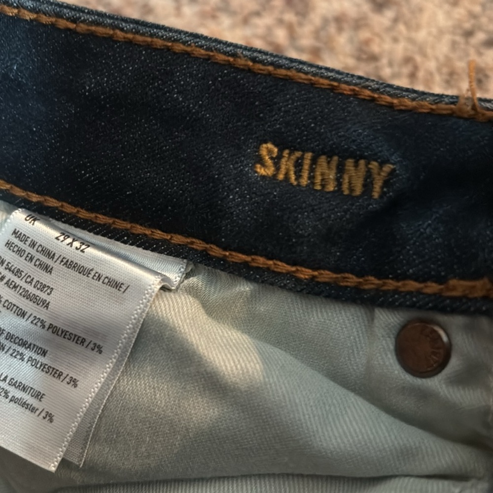 Men’s American Eagle 29x32 Skinny Jeans - Picture 6 of 6